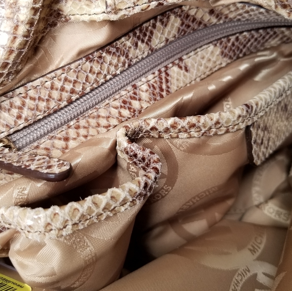NWT Michael Kors Beverly Large Python Satchel - Picture 10 of 15